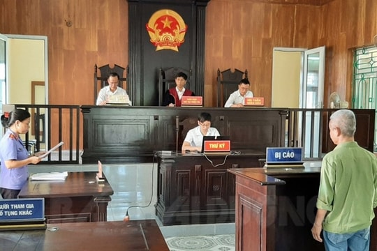 Cho vay cầm đồ với lãi suất "cắt cổ"